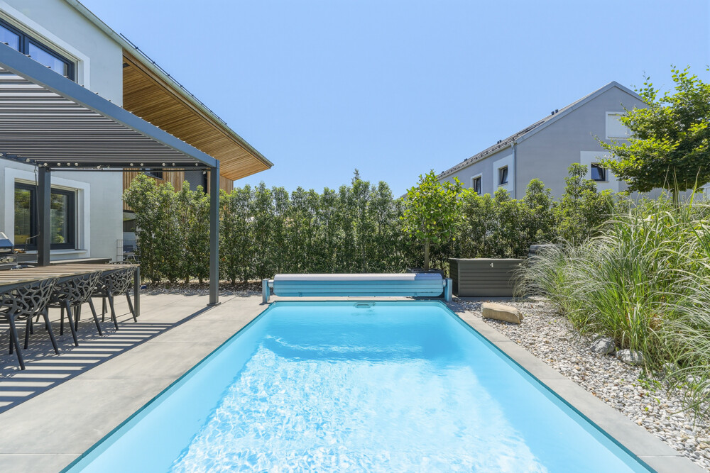 hochwertiger Design-Pool